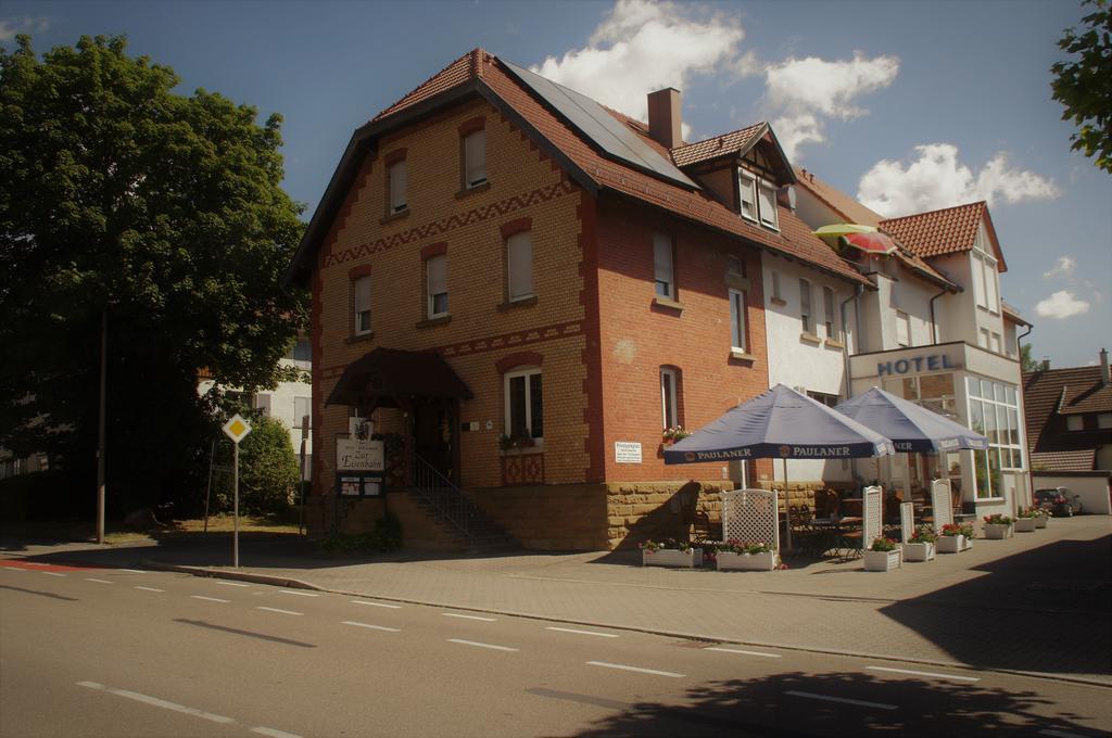 Hotel Zur Eisenbahn 瑞宁根 外观 照片